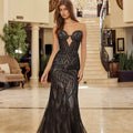  Black/Nude